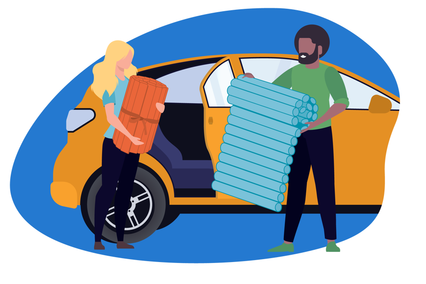 Ilustração de duas pessoas a enrolar colchões portáteis para viajar.